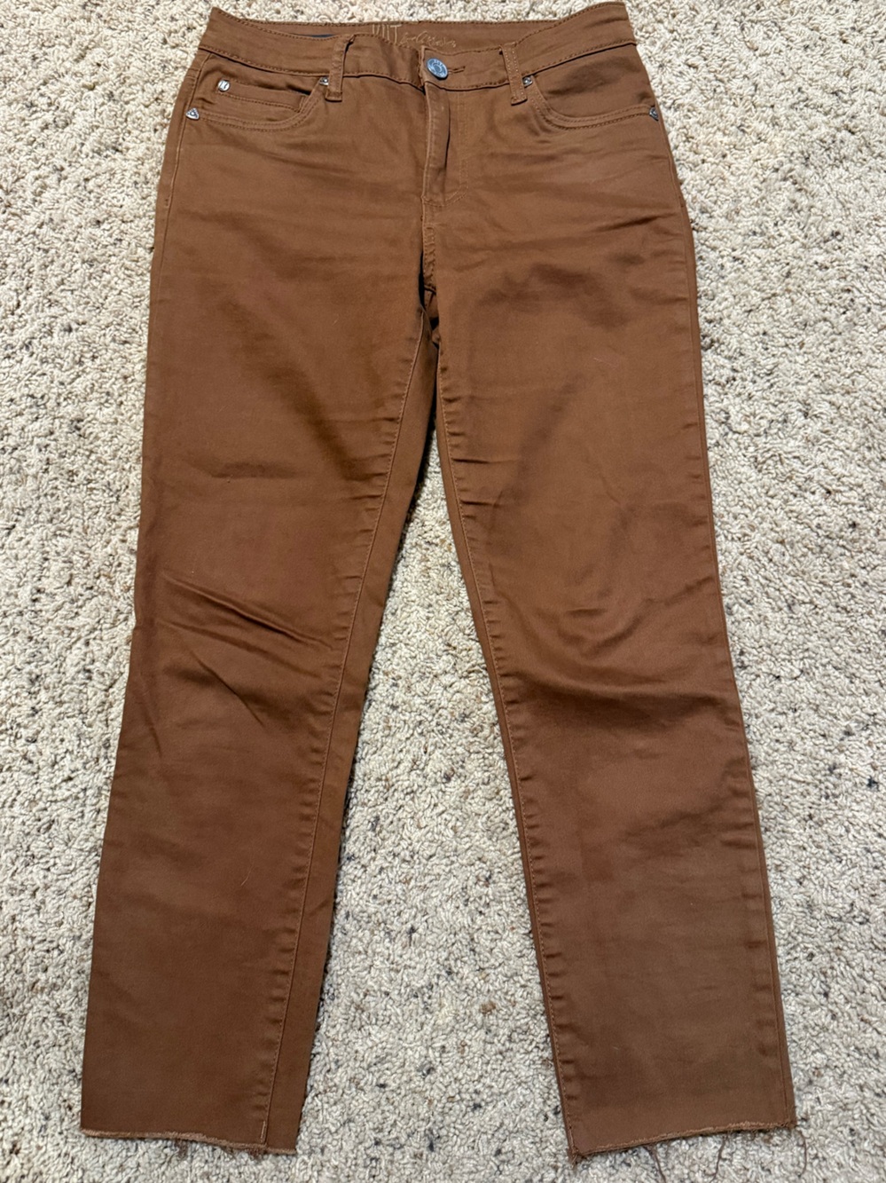 Kut from the Kloth Women's Cropped Pants in Rich Brown
